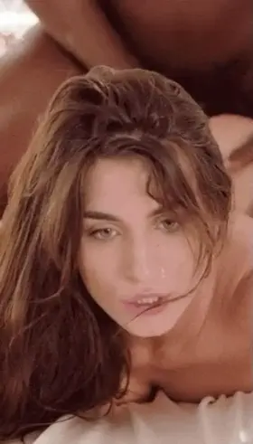 HOLY FUCK HER EXPRESSIONS