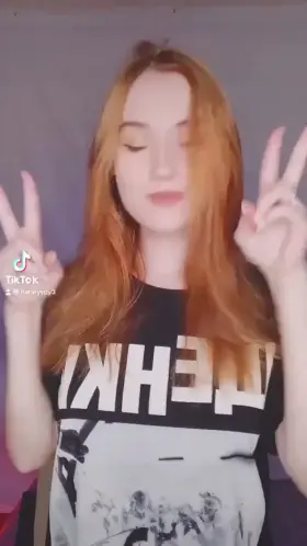 Would you fuck a pretty teen like me