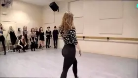 Amazing sexy dancer