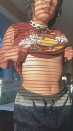 Do you like how these sun stripes look on my Filipina body?🥺🌞😘