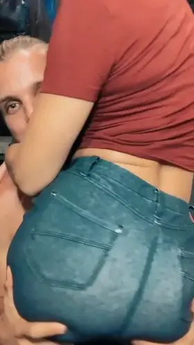 Want to be handled like this by the hubs? 😈