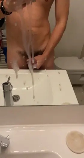 Can I get a hand with this?