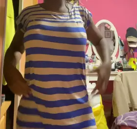 [F19] How do you like my 19 y.o. Ebony body?