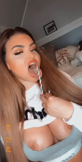 Bimbo Perfection - MEGA in Comments!