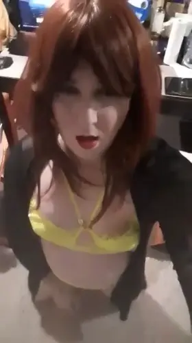 love to be a target for cocks