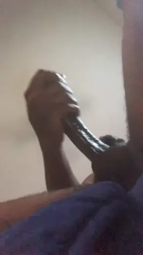 Who wants to give a helping hand 😏