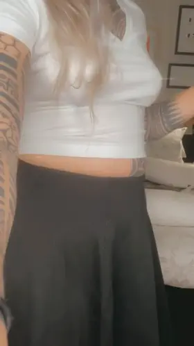 Slapping my own ass is so satisfying