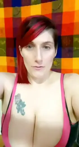 ✨AshleyOneil 36DDDS givin ya a tease first to see if you like✨(OC)