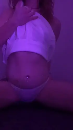 Let me sit on your cock💦😈