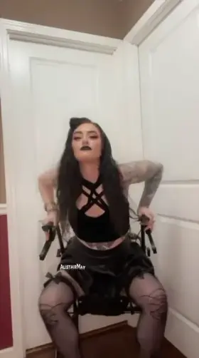 Can I be your new favorite disabled goth girl?