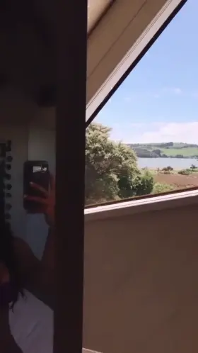 you like the view? 😋 5ft, 18