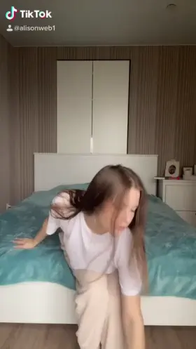 I do not know how to do challenges in clothes 😅