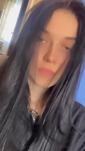 Cute 20 year old gf begs to be covered in cum♡