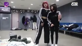 (G)i-dle - Minnie & Yuqi