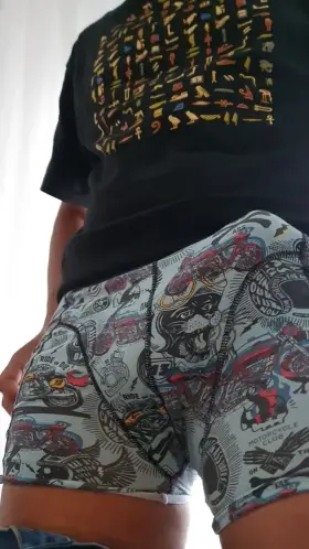 Who wants to be bred 😈