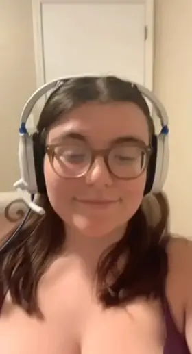 I heard you’re horny, so here’s a [reveal] ❤️