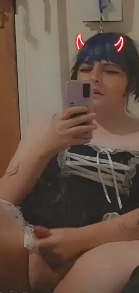 Who would let me cover them in cum?