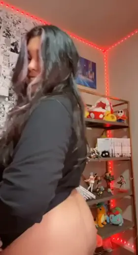 Do you prefer nudes from the front or back?