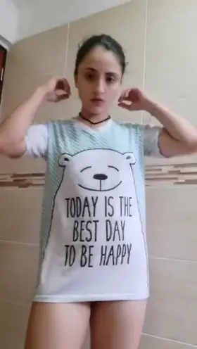 im lonely, wish i can suck some dick right now