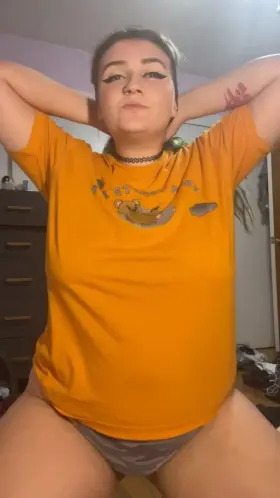 Thick girl titty drop, anyone?