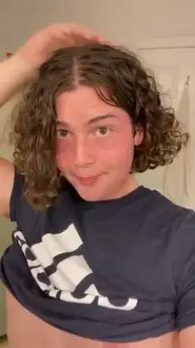 Start gooning while you think about my pink girl cock! I know you can’t help it, it’s perfectly normal… ☺️