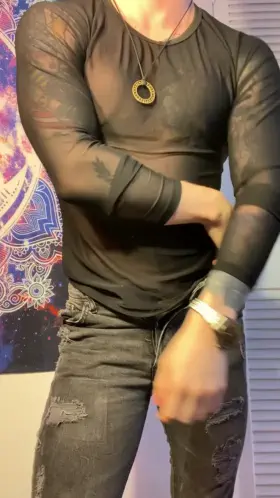 (OC) Finally home, now you and I can work on our post-workout recovery