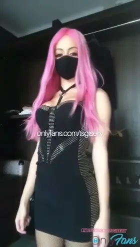 Every Time She Jumps A Part of Her Outfit Disappears ;)