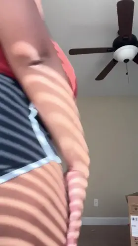 [f] Let me be your morning honey 🍯👅