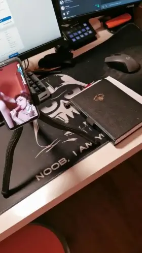 Thats how we spend the time while we do videocalls :3