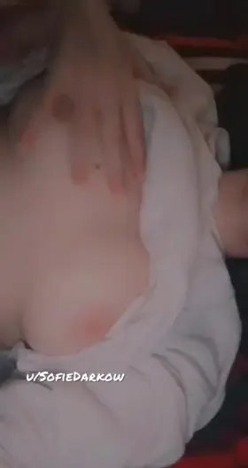 I want you to rub my nipples with the tip of ur d 😳🔥... feel how you get them hard