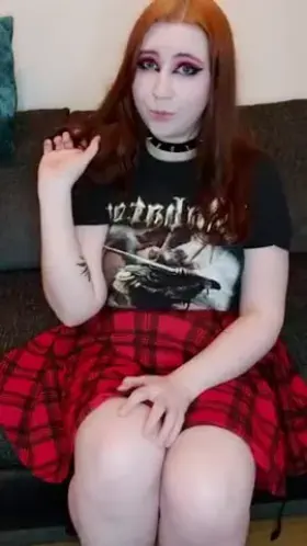 Be my good little slut and sit on my lap whilst we're in public. [F]