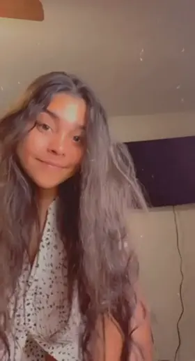 My nipples enjoy kisses