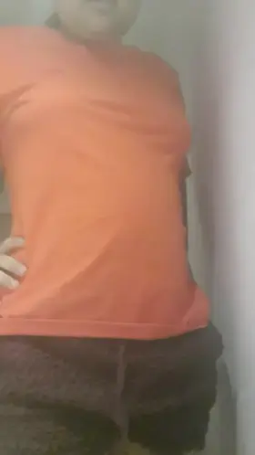 Helllooooo how is your day going? ♥️