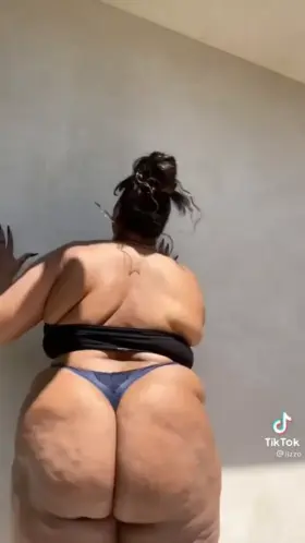 Lizzo’s big jiggly booty