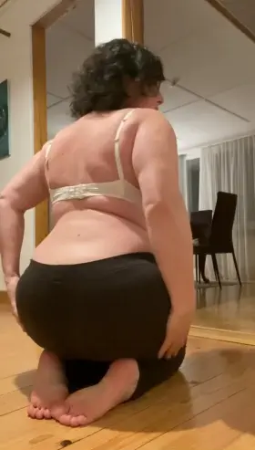 did you ever have the fantasy to fuck a milf?