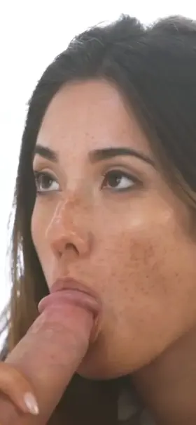 [/r/nsfw] Freckled babe