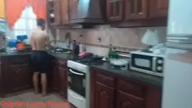 My uncle won't let me wash the dishes quietly ... he surprises me from behind he pulls my shorts down and eats my ass 🍑 I end up giving him a hard cock🥵