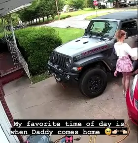 HI I'm 💗Abriebaby💗And I bet I'm the most bestest well Trained little Teenager on Reddit