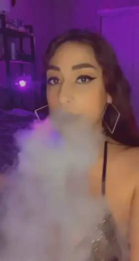 Join my OnlyFans for FREE❗️ 22 yo Naughty Latina 🍑💦 🖤✨ Frequent posts, custom videos, dick rates, sexting, and so much more! 🖤✨ Come say hi 🙈 Link down below!👇🏽