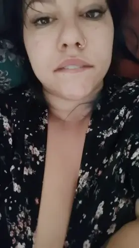 Wanna see me sucking them?