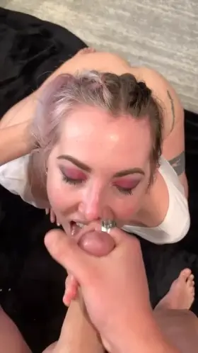 He covered her face soooo good!