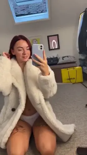 I tried to make sexy and serious content, ended up dancing for an hour 😅 [OC]