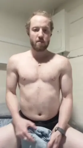 Humping the day away 😜