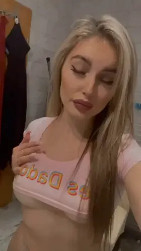 Hey darling! My onlyfans is free! l!nk on profi!e :)