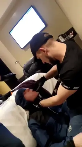 Sub M Toronto 48 looking for 2+ ALPHA jocks to hand with, use my mouth