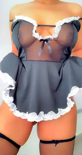 Well, I’ll let you see both my pussy and titties. Which do you like most.