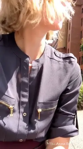 Sometimes I get so horny during the workday, I just have to take a walk... 🙃