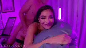 Emily Willis Enjoying Anal drilling