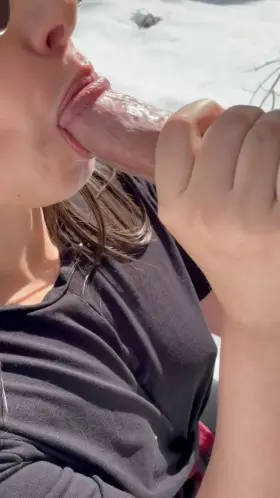 my throat was soar so i told him too leave a load in my mouth 😩