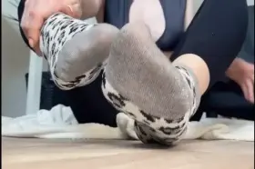 Taking my socks off after a long day.. what do you think? 🤭